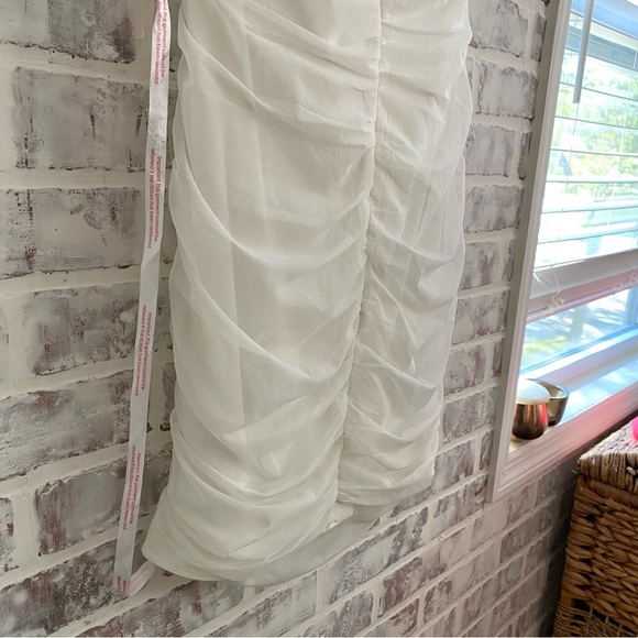 Missguided • Ivory Mesh Tie Shoulder Corset Mini Dress • Sweetheart Neckline - Picture 14 of 14